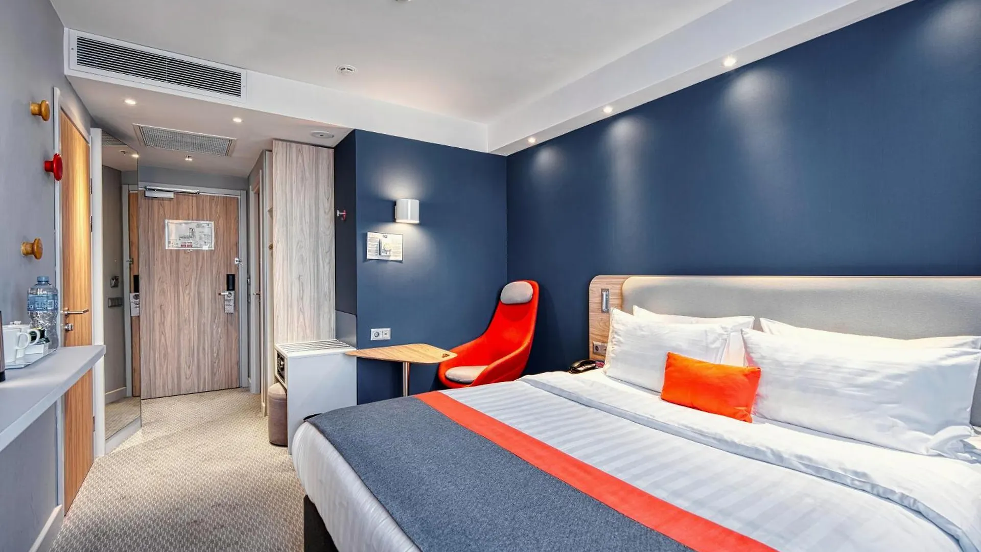 Hotell Holiday Inn Express - Almaty By Ihg